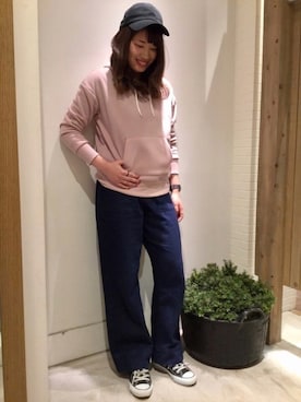 「coen（コーエン）のアイテム（キャップ）」を使った、coen さかいさん（レディース・164cm）の冬コーディネート