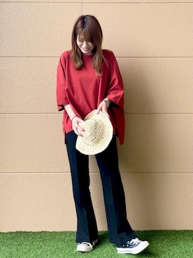 「coen（コーエン）のアイテム（スラックス）」を使った、coen さかいさん（レディース・163cm）の春コーディネート