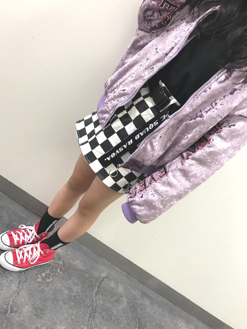 「秋のコーデ、おしゃれさんと繋がりたい」｜「TOKYO9のアイテム（ジャケット/アウター、パープル系）」を使った、みくちんさん（レディース・156cm）の秋コーディネートの1枚目の写真