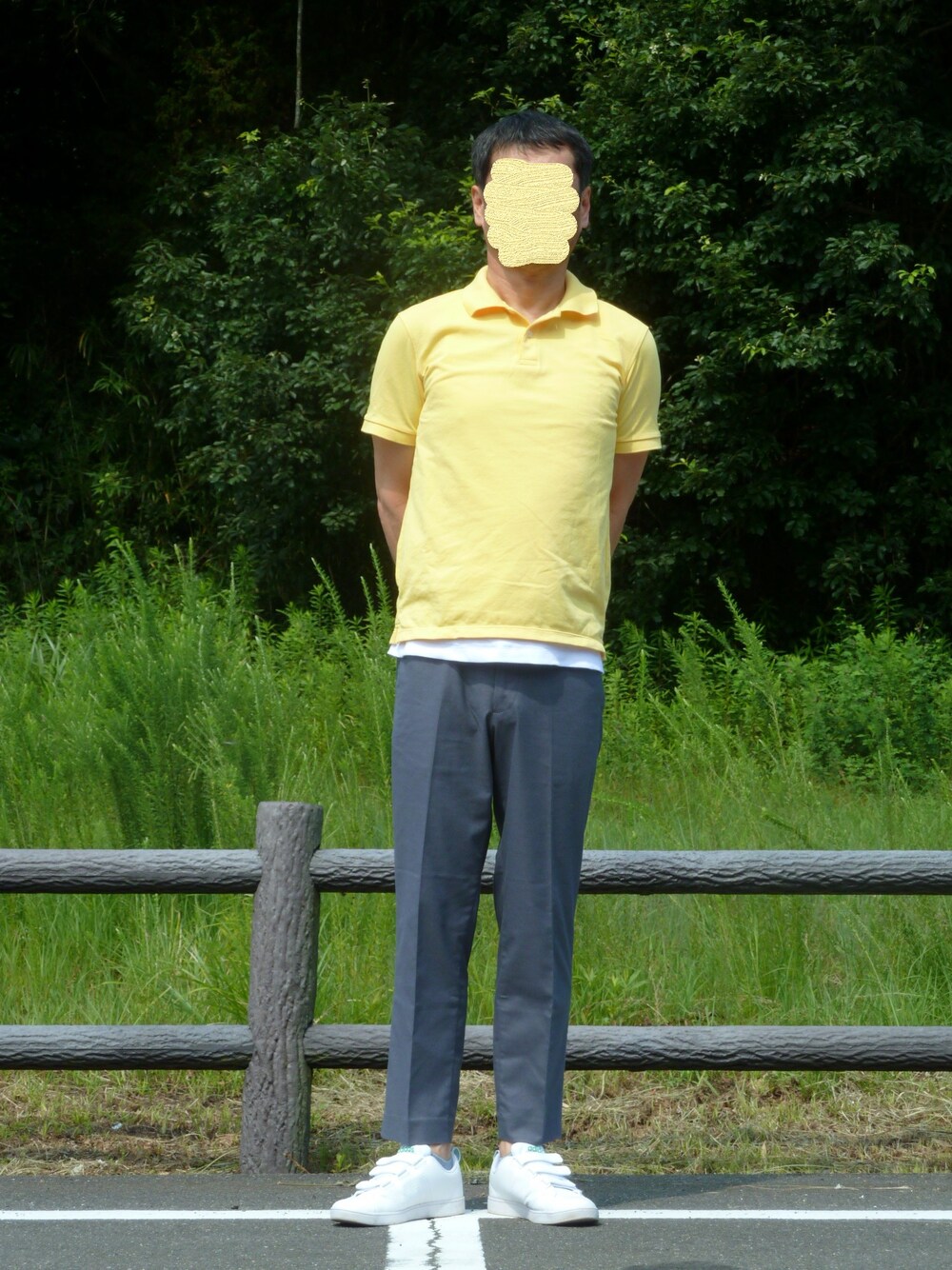 「UNIQLOのアイテム（ポロシャツ、イエロー系）」を使った、ひろさん（メンズ・181cm）の夏コーディネートの1枚目の写真