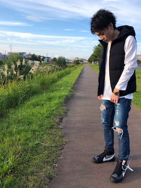 「オフホワイト」｜「アイテム（ダウンベスト）」を使った、zippeiさん（メンズ・165cm）の秋コーディネート