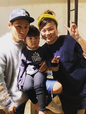 「UVERworldのアイテム（その他、その他）」を使った、TOKIHIROさん（キッズ・100cm）の春コーディネート