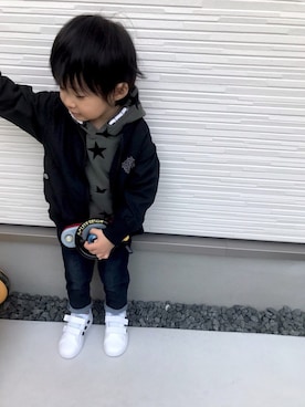「BREEZE（ブリーズ）のアイテム（ナイロンジャケット）」を使った、chanさん（キッズ・90cm）の冬コーディネート