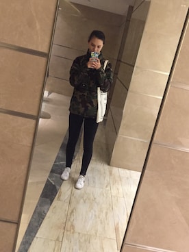 「VANS（バンズ）のアイテム（ダウンジャケット/コート）」を使った、Estate是睡不醒星人Vさん（レディース・169cm）の冬コーディネート
