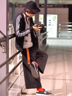 「アイテム（スリッポン）」を使った、K.A.Z.Uさん（メンズ・180cm・20代）の春コーディネート
