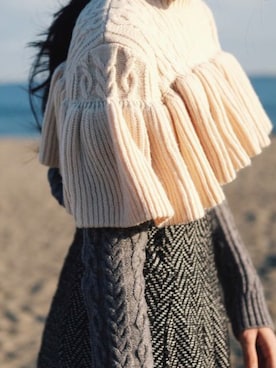 LENA HENZAさんのコーディネート