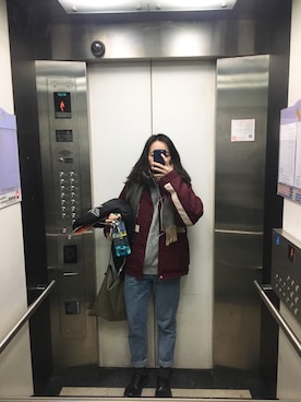 「RUST（ラスト）のアイテム（バッグ）」を使った、Helenさん（レディース・162cm）の冬コーディネート