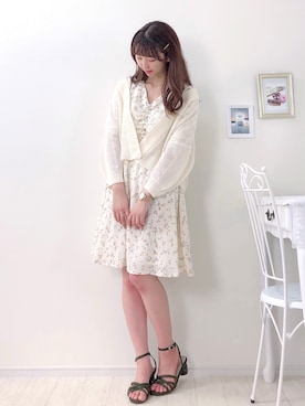 「小花柄ワンピース」｜「アイテム（アナログ腕時計）」を使った、ayachan❀さん（レディース・150cm）の夏コーディネート