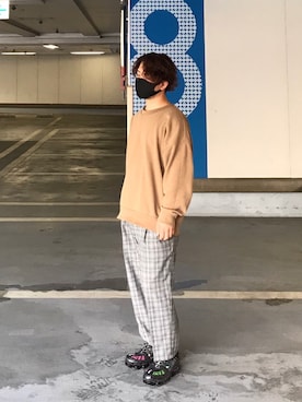 「JOINT WORKS（ジョイントワークス）のアイテム（パンツ）」を使った、soさん（メンズ・168cm）の春コーディネート