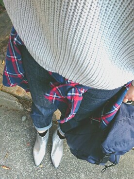 「アイテム（ブーツ、シルバー系）」を使った、m.yottiさん（レディース・161cm）の冬コーディネート