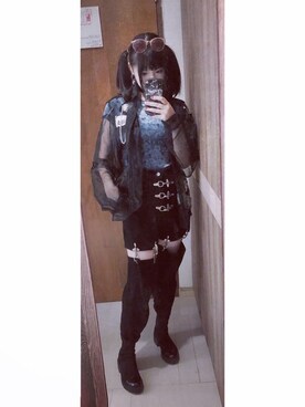 「M.Y.O.B（エム.ワイ.オー.ビー）のアイテム（パンツ）」を使った、komiさん（レディース・162cm）の冬コーディネート