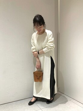 「Champion別注」｜「アイテム（ワンピース/ドレス）」を使った、SLOBE IENA（STAFF）さん（レディース・154cm）の冬コーディネート