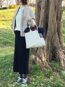 「Right-on（ライトオン）のアイテム（MA-1）」を使った、mikaさん（レディース・166cm）の冬コーディネート