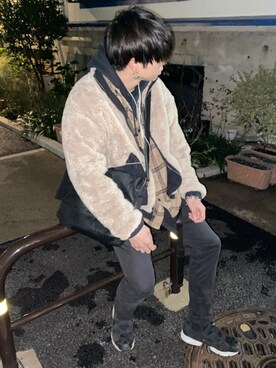 「Reebok（リーボック）のアイテム（スニーカー、ブラック系）」を使った、ひろさん（メンズ・174cm）の冬コーディネート