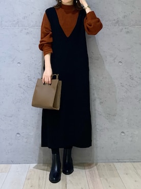 「おとなコーデ」｜「アイテム（ジャンパースカート）」を使った、hiroさん（レディース・157cm）の秋コーディネート