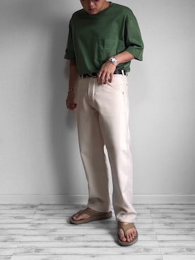 「カラーTシャツ」｜「アイテム（腕時計）」を使った、 mochizukitakuyaさん（メンズ・170cm）の夏コーディネート