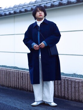 「VOAAOV（ヴォアーブ）のアイテム（ステンカラーコート）」を使った、 mochizukitakuyaさん（メンズ・170cm）の冬コーディネート