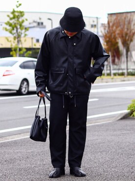  mochizukitakuyaさんの「レザー調巾着バッグ」を使ったコーディネート
