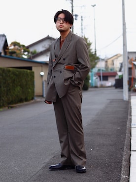 「SUNSEA（サンシー）のアイテム（テーラードジャケット）」を使った、 mochizukitakuyaさん（メンズ・170cm）の春コーディネート