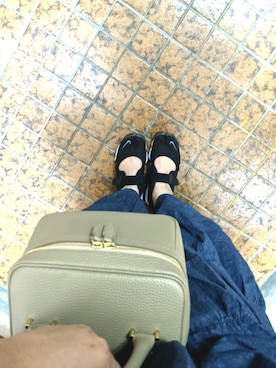 「LARU（ラル）のアイテム」を使った、sachii0525さん（レディース・173cm）の春コーディネート