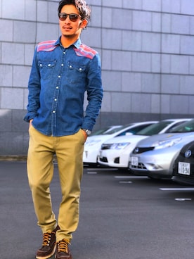 「TOMMY（トミー）のアイテム（チノパンツ）」を使った、安田一平さん（メンズ・169cm）の冬コーディネート