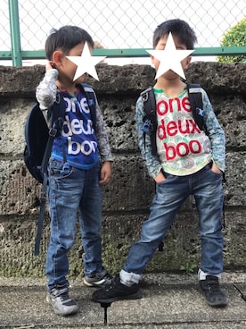 「One deux boo（ワンドゥーブー）のアイテム（トップス）」を使った、Reiさん（キッズ・120cm）の春コーディネート