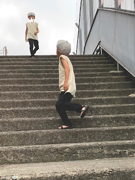 「GLAZOS（グラソス）のアイテム（チノパンツ）」を使った、Reiさん（キッズ・130cm）の夏コーディネート