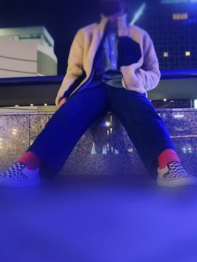 「アイテム（ダウンジャケット/コート、ベージュ系）」を使った、Masaさん（メンズ・175cm）の春コーディネート