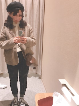 「UNIQLO（ユニクロ）のWOMEN ウルトラストレッチジーンズ（デニムパンツ）」を使った、n .さん（レディース・154cm）の冬コーディネート