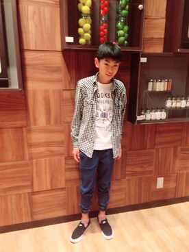 「MICKEY MOUSE（ミッキーマウス）のアイテム（その他）」を使った、마이さん（メンズ・165cm）の春コーディネート