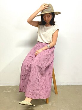 「Auntie Rosa Holiday（アンティローザホリデー）の【Holiday】リネンスラブノースリトップ（Tシャツ/カットソー）」を使った、ちーかまさん（レディース・151cm）の春コーディネート