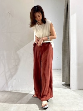 「Auntie Rosa Holiday（アンティローザホリデー）の【Holiday】リネンスラブノースリトップ（Tシャツ/カットソー）」を使った、ちーかまさん（レディース・151cm）の春コーディネート