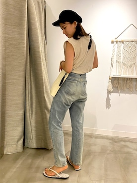 「Auntie Rosa Holiday（アンティローザホリデー）の【Holiday】リネンスラブノースリトップ（Tシャツ/カットソー）」を使った、ちーかまさん（レディース・151cm）の夏コーディネート