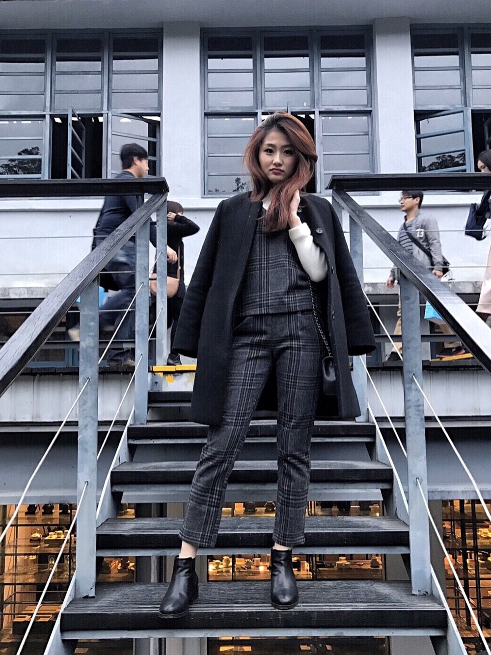 「ootd、outfit」｜「PAZZOのアイテム（パンツ、ブラック系）」を使った、王孺迪 Rudy さん（レディース・159cm）の冬コーディネートの1枚目の写真