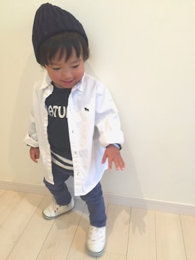 「H&M（エイチ・アンド・エム）のアイテム（シャツ/ブラウス、ホワイト系）」を使った、miiさん（キッズ・70cm）の冬コーディネート