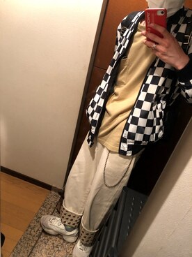 「AVIREX（アヴィレックス）のアイテム（ナイロンジャケット）」を使った、丈太郎さん（メンズ・175cm）の春コーディネート