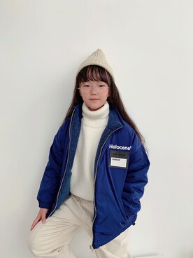 「小冷帽のアイテム（ニットキャップ/ビーニー、ベージュ系）」を使った、初初初小初さん（レディース）の秋コーディネート