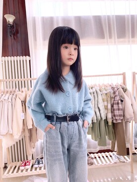 「加厚贴身毛衣のアイテム（ニット/セーター、ブルー系）」を使った、初初初小初さん（レディース）の秋コーディネート