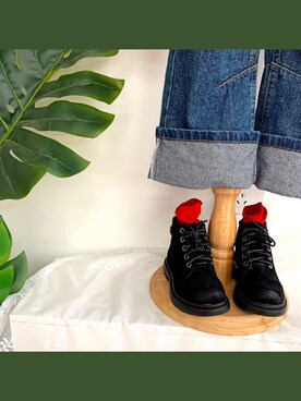 「卷边设计のアイテム（デニムパンツ、グリーン系）」を使った、初初初小初さん（レディース）の秋コーディネート