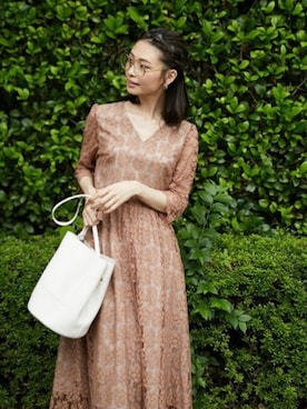 「ブラウンコーデ」｜「アイテム（ドレス）」を使った、formformaSTAFFさん（レディース・161cm）の秋コーディネート