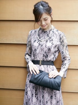 「アイテム（ドレス、グレー系）」を使った、formformaSTAFFさん（レディース・161cm）の秋コーディネート