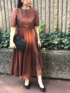 「アイテム（ドレス、ブラウン系）」を使った、formformaSTAFFさん（レディース・161cm）の冬コーディネート