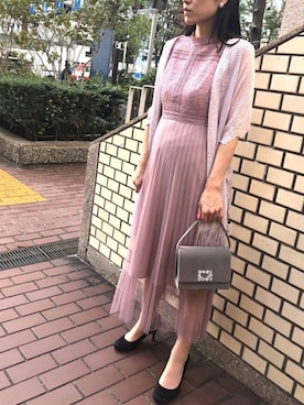 「アイテム（クラッチバッグ、グレー系）」を使った、formformaSTAFFさん（レディース・161cm）の冬コーディネート