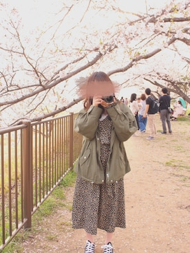 「AS KNOW AS plus（アズノゥアズプラス）のアイテム（マウンテンパーカー）」を使った、ぐらたんさん（レディース・154cm）の春コーディネート