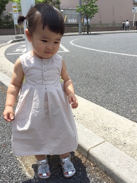 「allolun.（オールオルン）のアイテム（ワンピース/ドレス）」を使った、momonさん（キッズ・80cm）の夏コーディネート