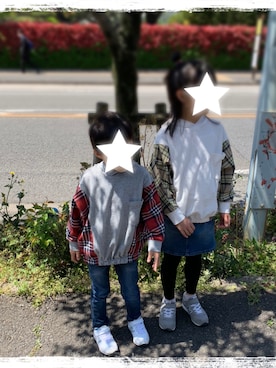 「アイテム（デニムスカート）」を使った、rara*さん（キッズ・130cm）の春コーディネート