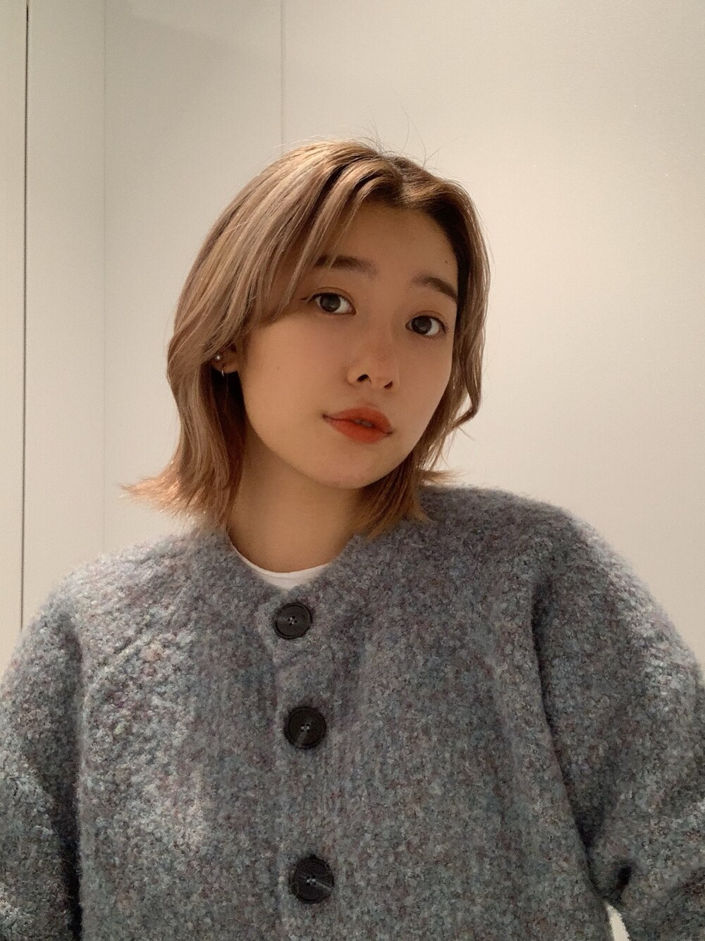 「ZARA、ニットカーディガン、ZARAコーデ、カーディガン」｜「ZARAのアイテム（カーディガン/ボレロ、ブルー系）」を使った、s a n a 🌷さん（レディース・159cm）の秋コーディネートの1枚目の写真