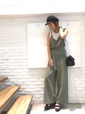 「RED CHOP WORKS（レッドチョップワークス）のアイテム（オールインワン・サロペット）」を使った、hamaさん（レディース・163cm）の夏コーディネート