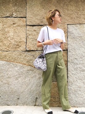 「RED CHOP WORKS（レッドチョップワークス）のアイテム（パンツ）」を使った、hamaさん（レディース・163cm）の春コーディネート