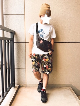 「grn（ジーアールエヌ）のアイテム（バッグ）」を使った、tommyさん（メンズ・159cm）の夏コーディネート